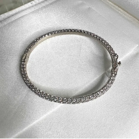 18K White Gold Plated CZ Eternity Bangle Bracelet With Box Clasp - Picture 5 of 8
